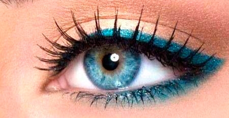 Como maquillar los ojos azules