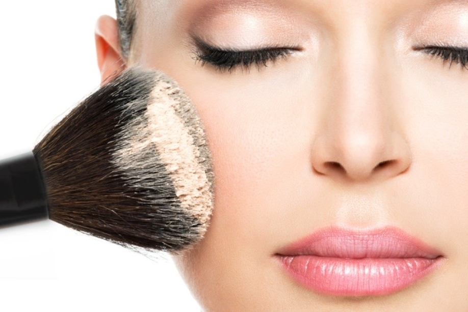 sabes-que-cantidad-es-la-adecuada-segun-el-tipo-de-cosmetico-que-utilizas